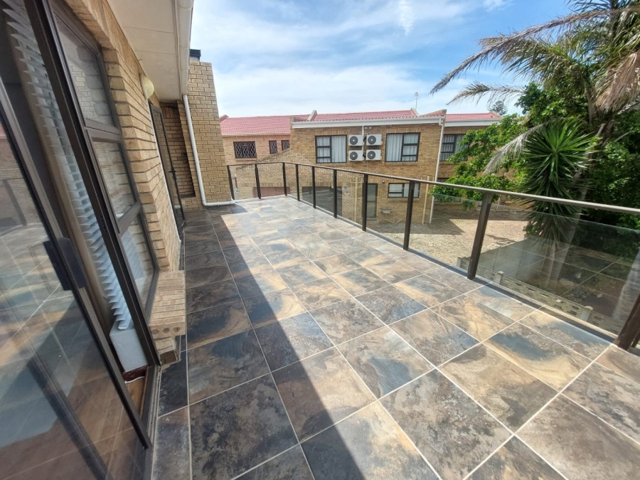 4 Bedroom Property for Sale in Hartenbos Central Western Cape